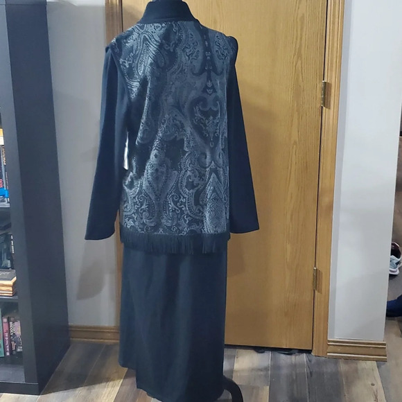 Lennie for Nina Leonard knit dress w attached fringe vest new with tags - Picture 8 of 9